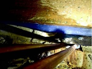 CS1 leaking pipe